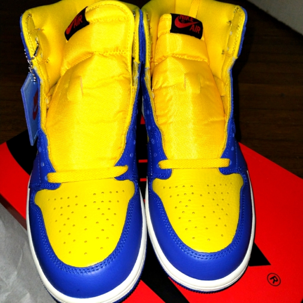 Women's Air Jordan 1 Retro